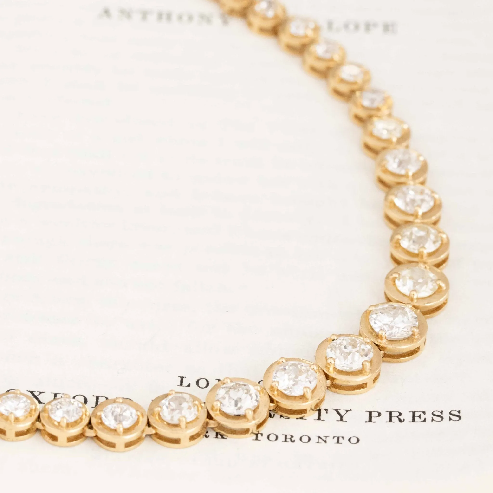 9.47ctw Old European Cut Diamond Riviere Necklace