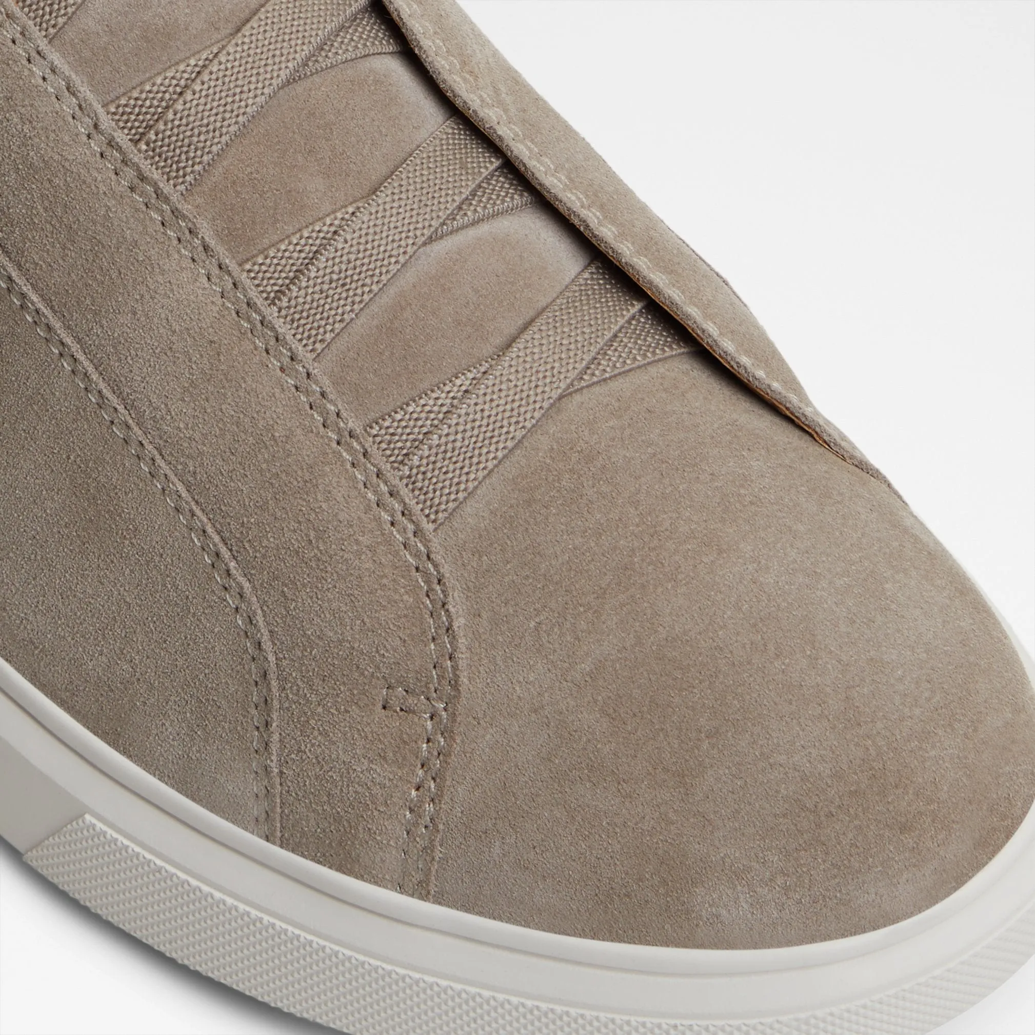 Abbott / Sneakers