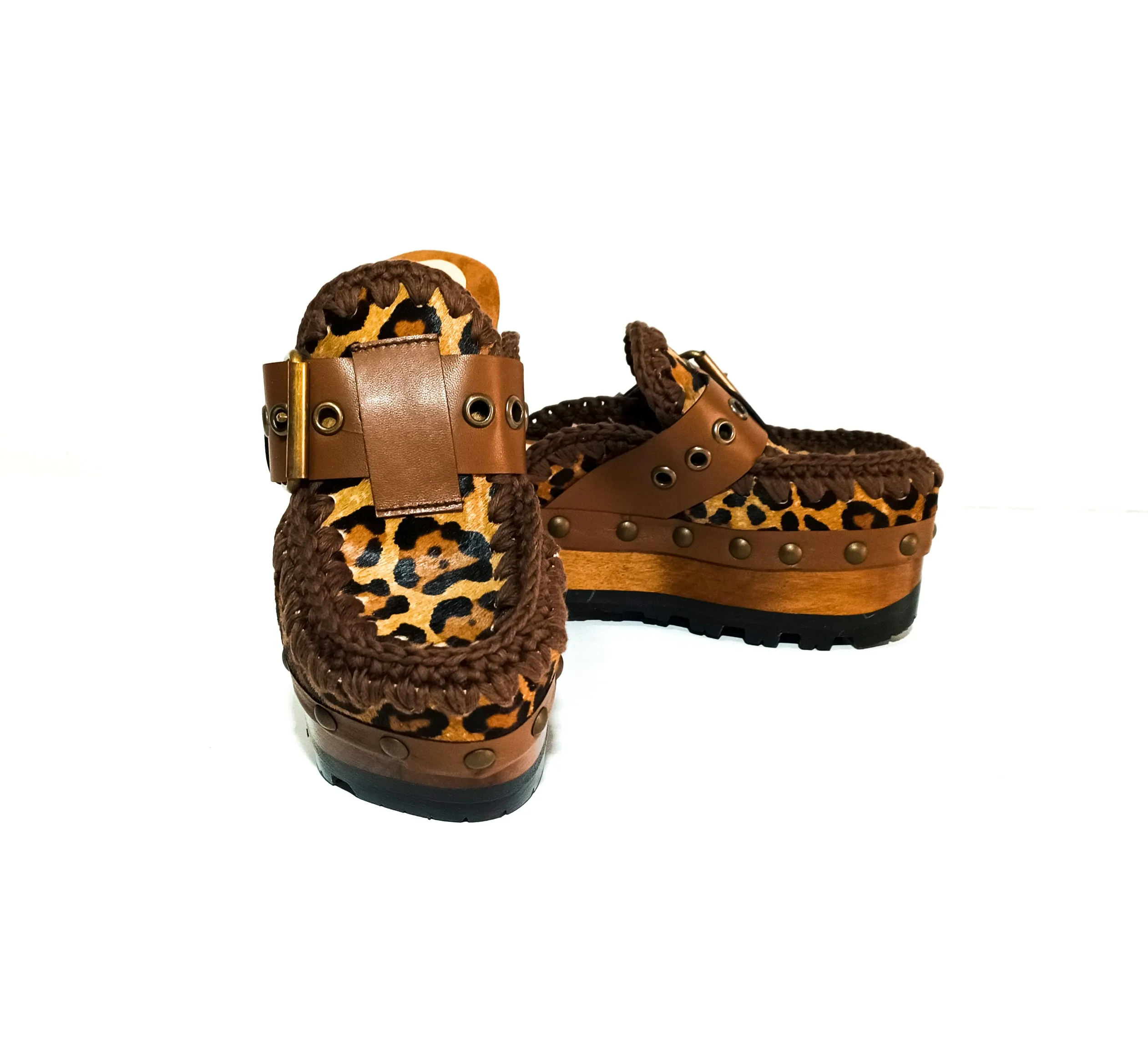 Animal print oxford clogs by Sol Caleyo