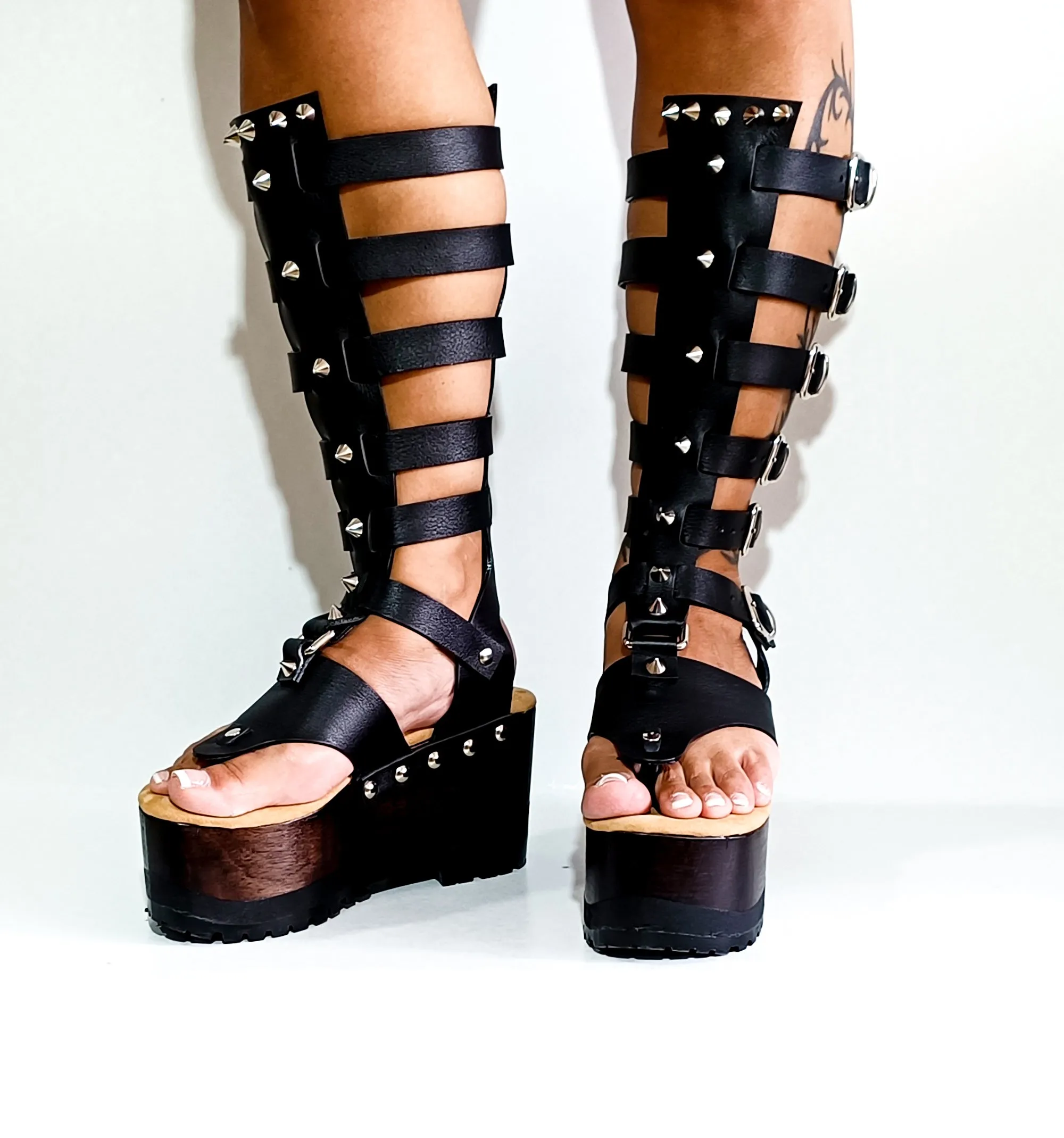 Black Gladiator Flip Flops Sandals