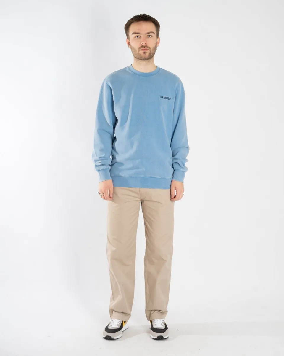 Casual Crew - Faded Blue