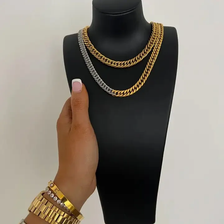 Chansuttpearls: The Chunky Shiny Necklace in Gold & Silver