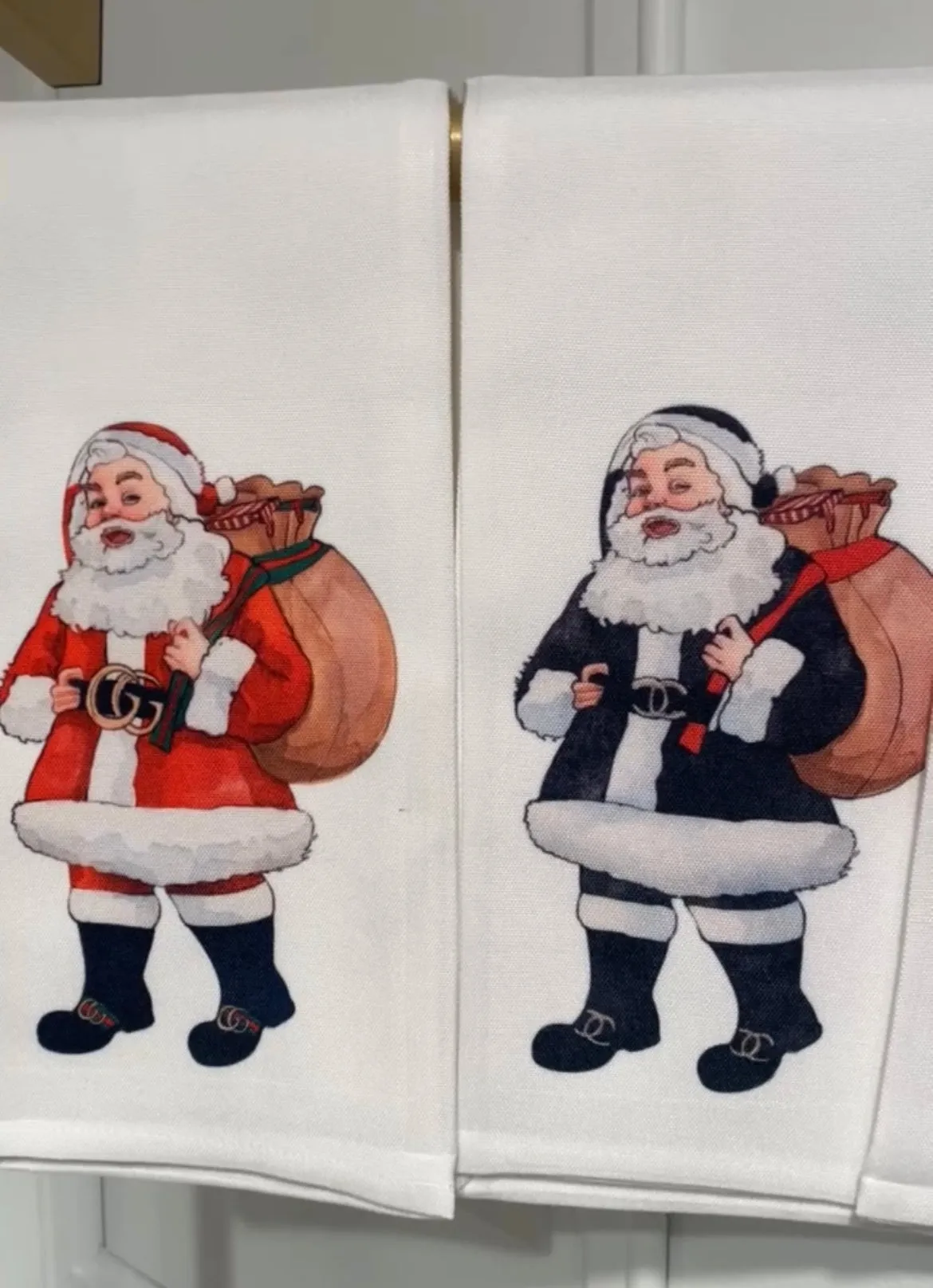 Chic Santa Christmas T-Shirt