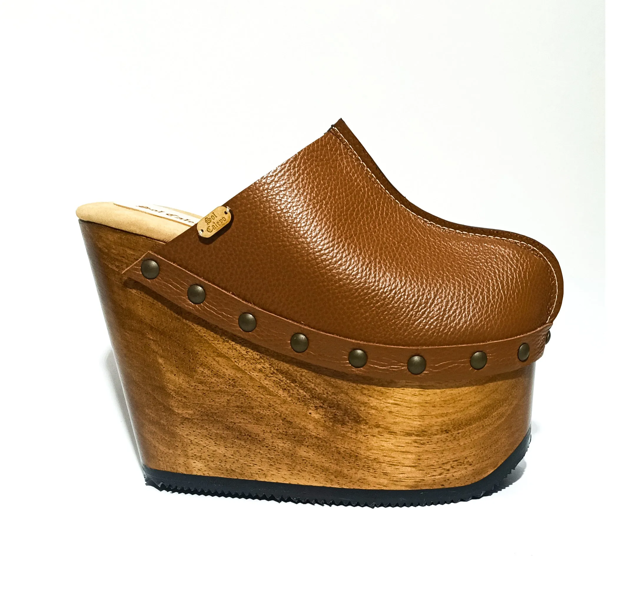 Chicago Clogs Camel