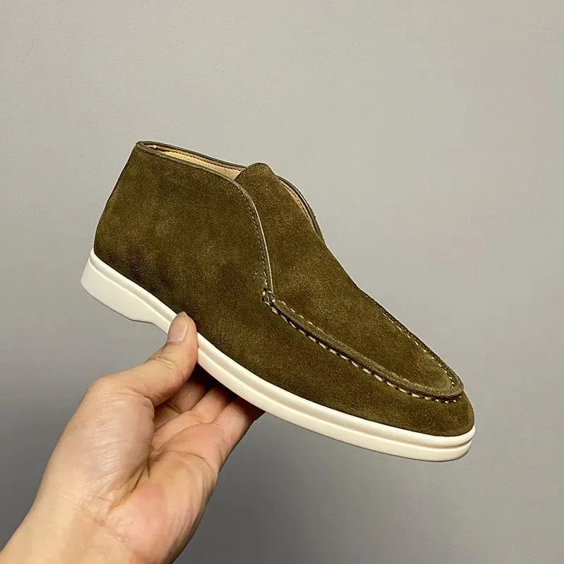 Chukka Boots - Luxurious Suede Comfort, Versatile Style