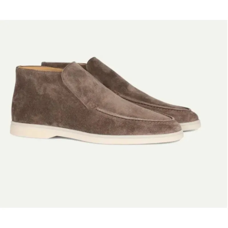 Chukka Boots - Luxurious Suede Comfort, Versatile Style