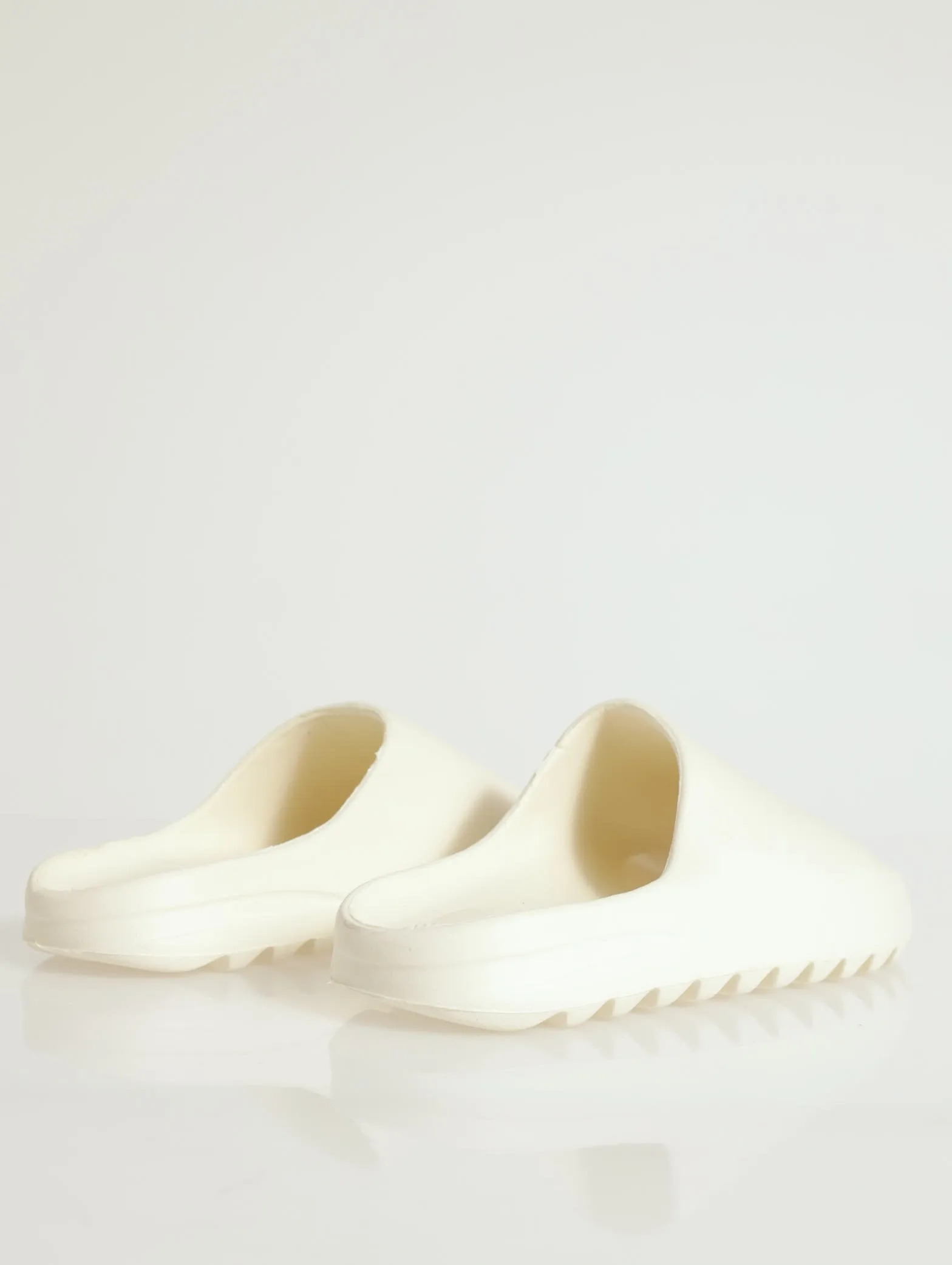 Chunky Fully Moulded Eva Slide - Off White