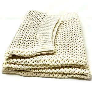 Chunky Knitted Throw Blanket