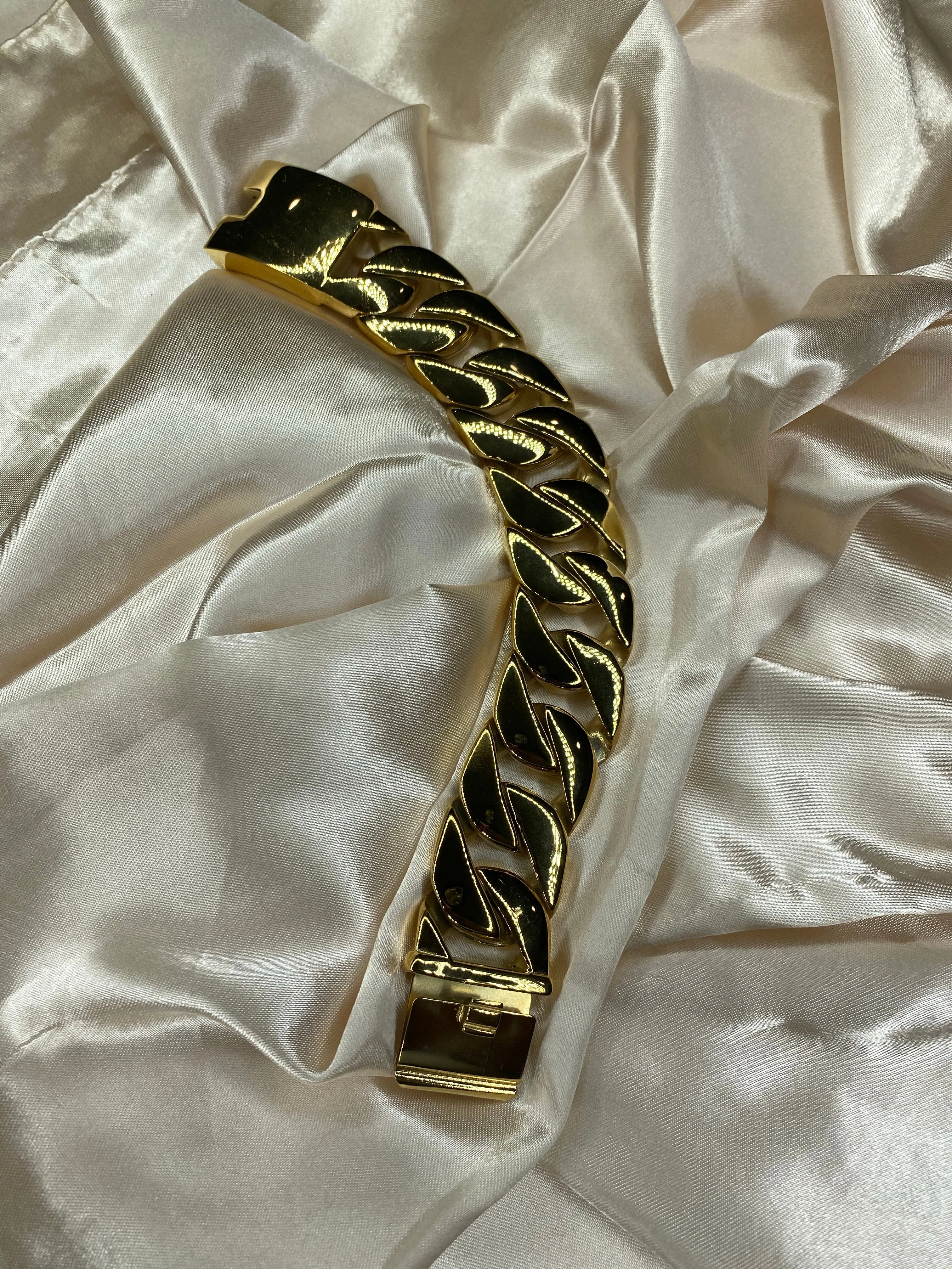 Chunky link bracelet
