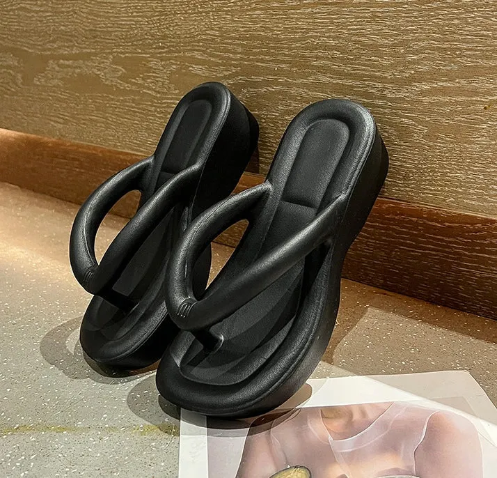 Chunky Platform Flip Flops for Women: Summer Fashion with Elevated Wedge Heel, Popular Beach Style, Comfortable Slip-Ons, Provides Elevated Feel, Perfect for Casual Wear.W-240223-3