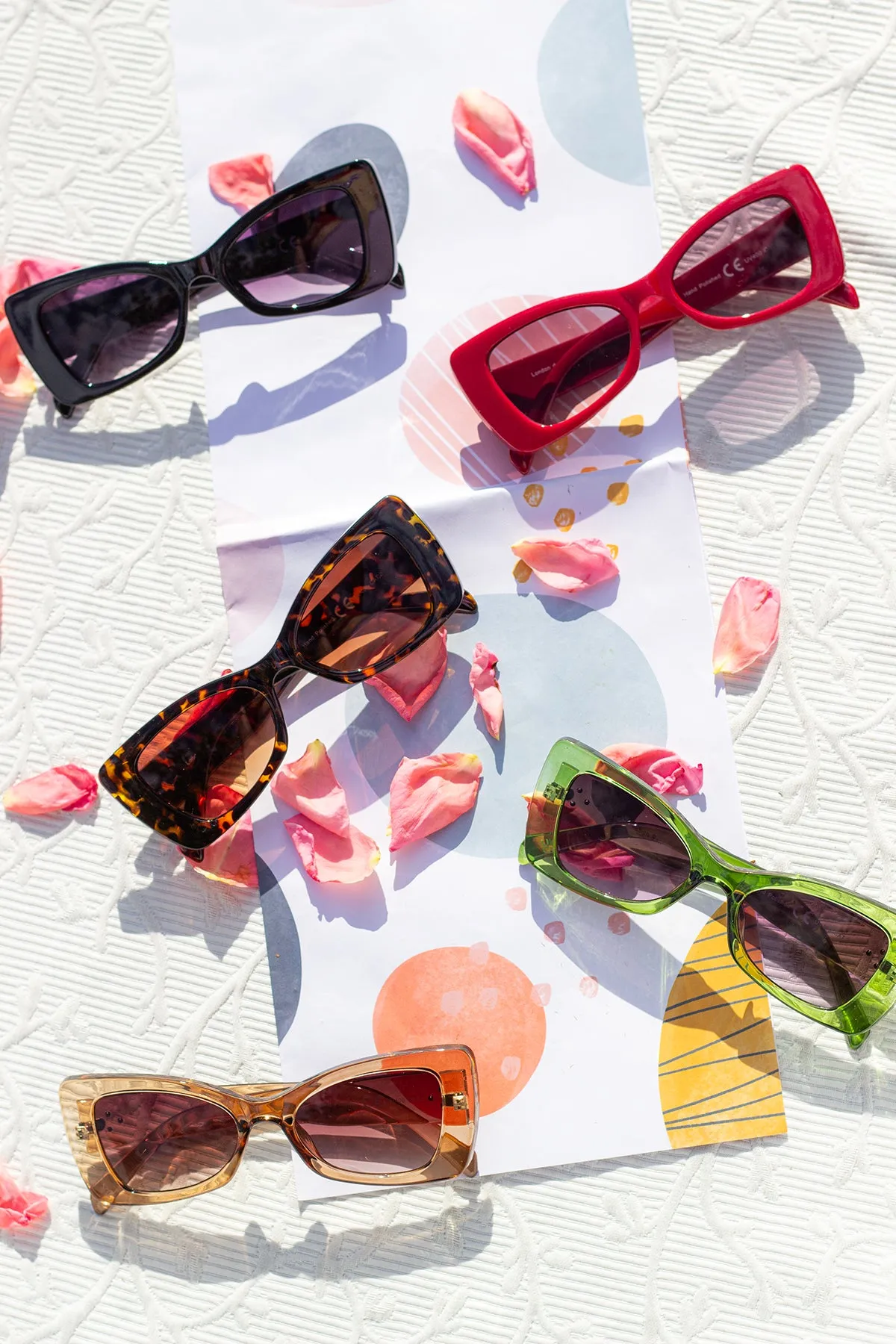 Chunky Triangle Cat Eye Sunglasses