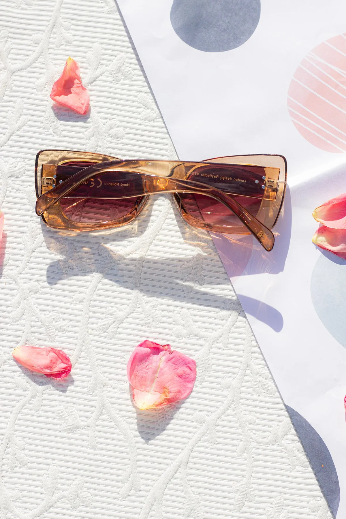 Chunky Triangle Cat Eye Sunglasses