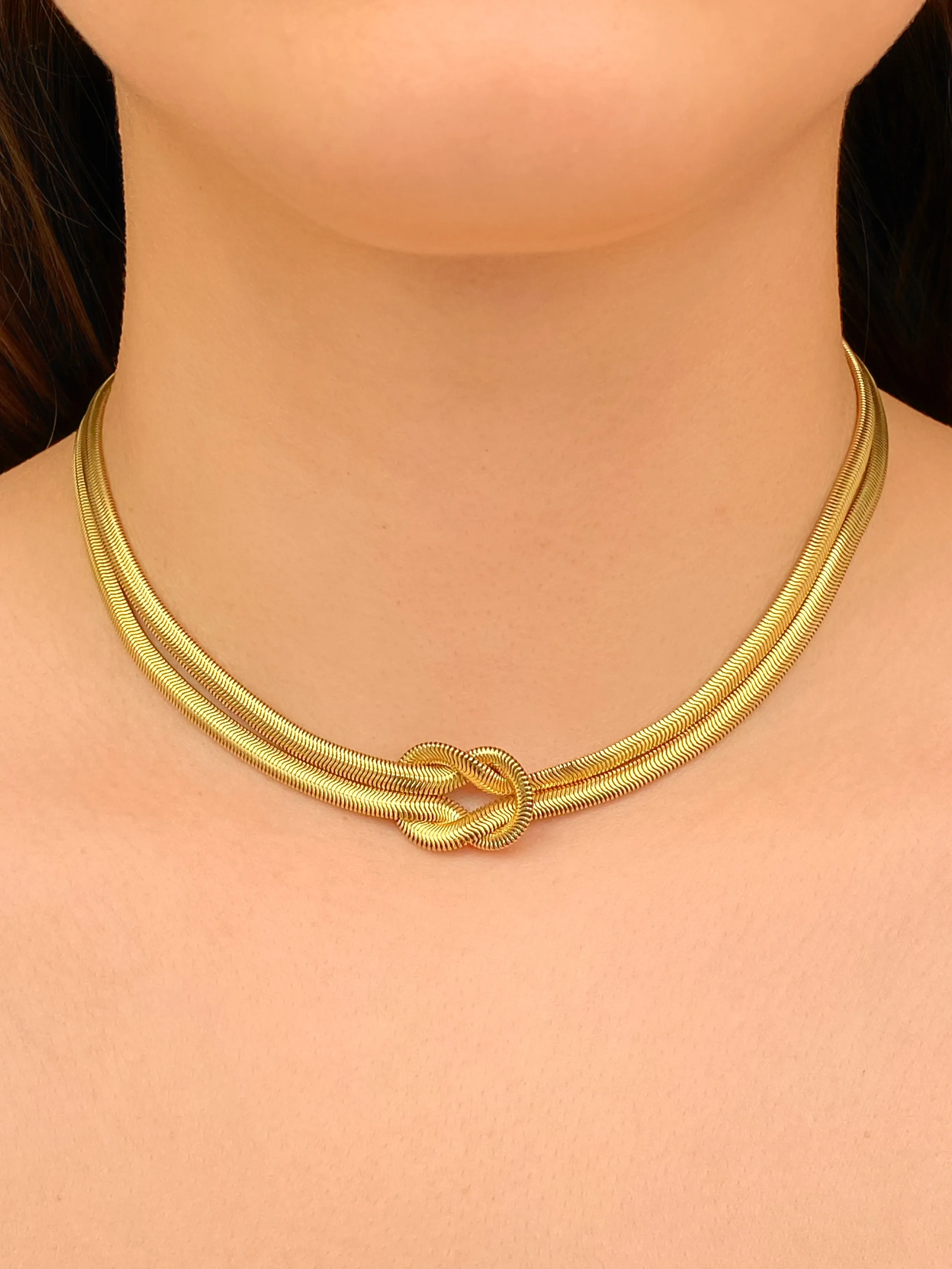 Collar Doble Con Nudo