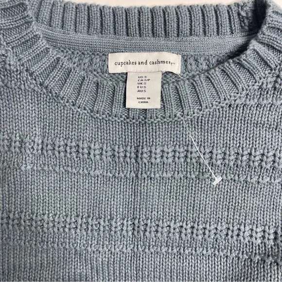 Cupcake And Cashmere Chunky Cable Knit High Low Sweater Oversized Size Small