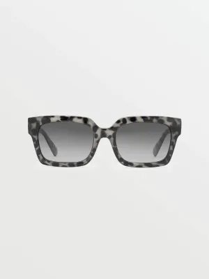 Domeinator Gloss Nude Tort Sunglasses (Gray Gradient Lens) - NUTMEG