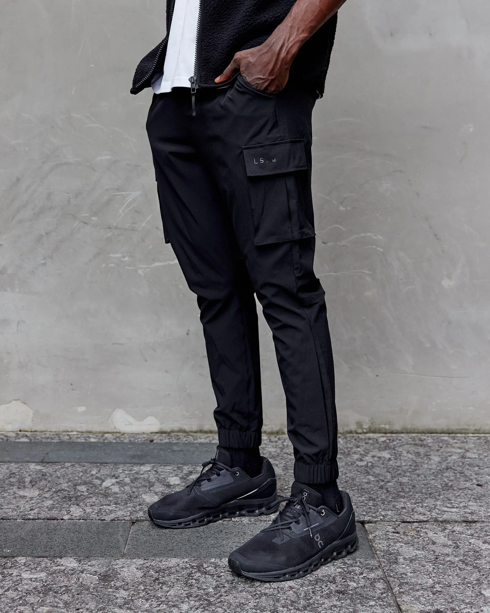 Energy Stretch Performance Cargo Joggers - Black