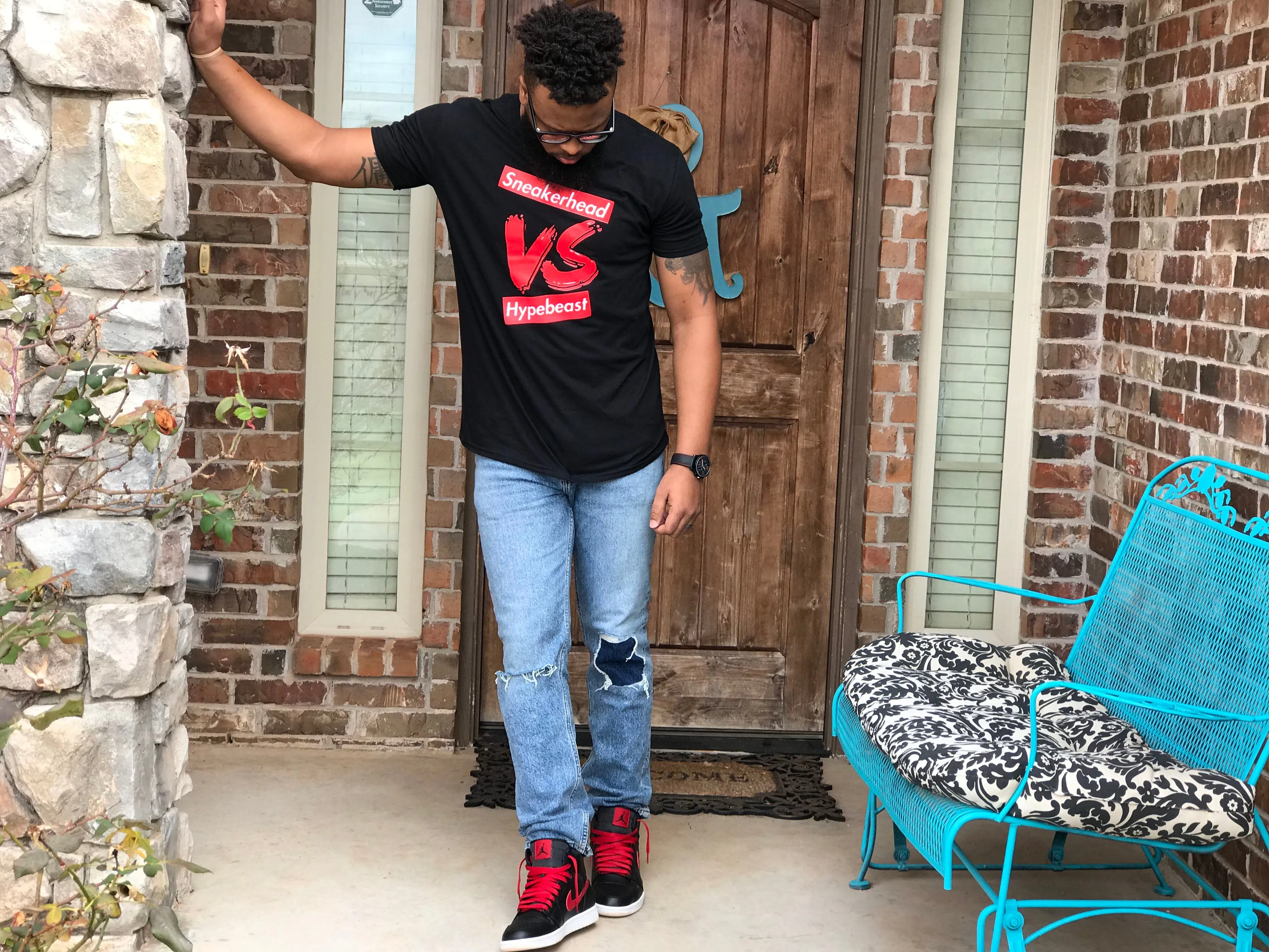 EXCLUSIVE SNEAKERHEAD vs HYPEBEAST LE Tshirt