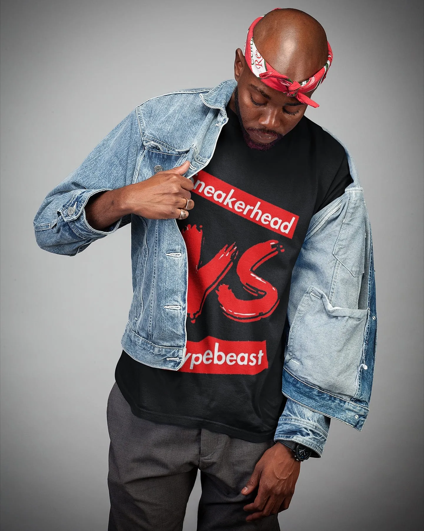 EXCLUSIVE SNEAKERHEAD vs HYPEBEAST LE Tshirt