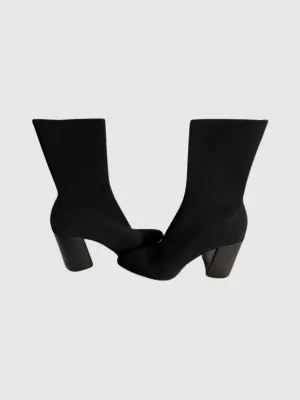 HEELED SOCKET BOOTH - SM REBOOTED