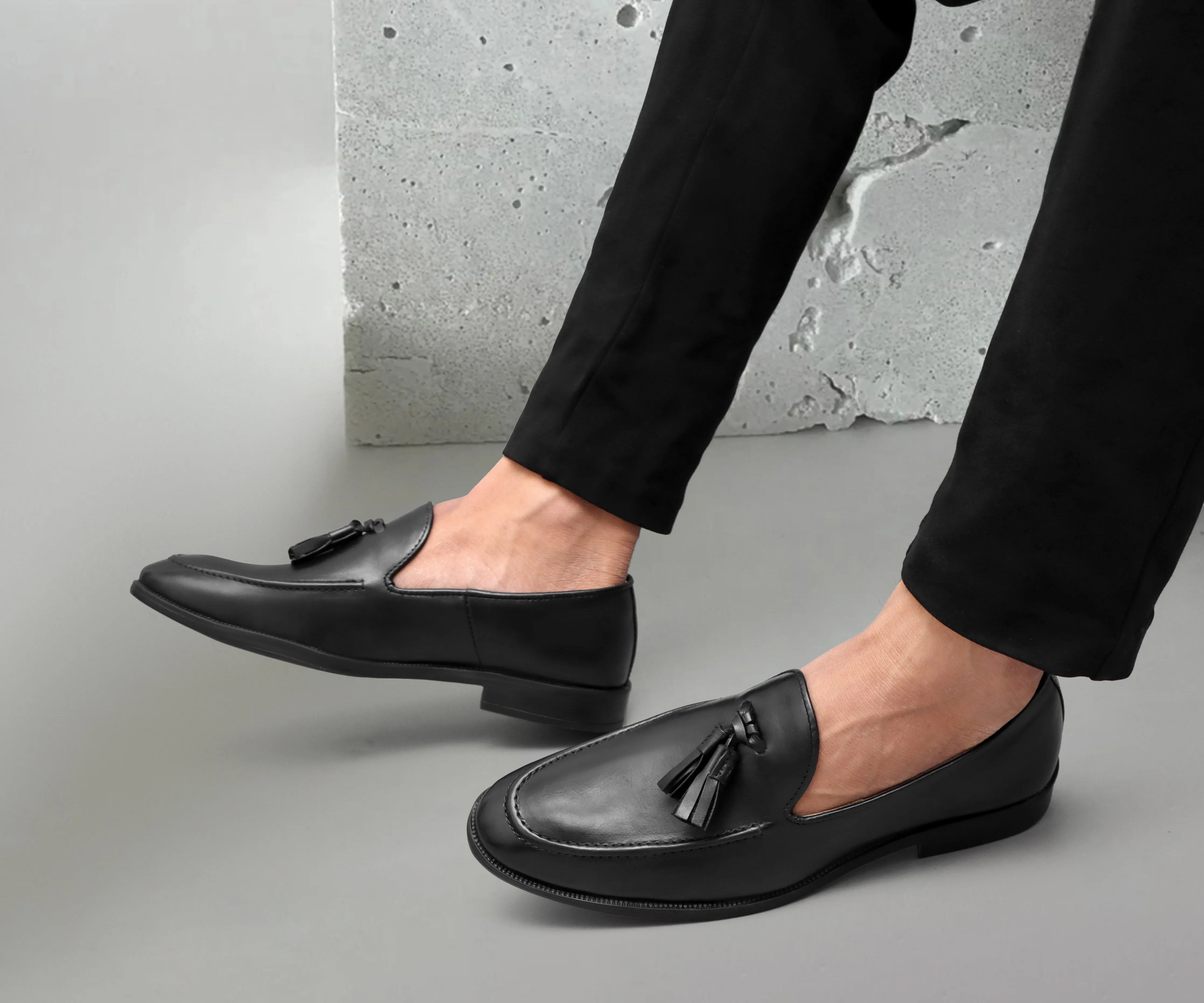 Leather Tassel Loafer - Cherry