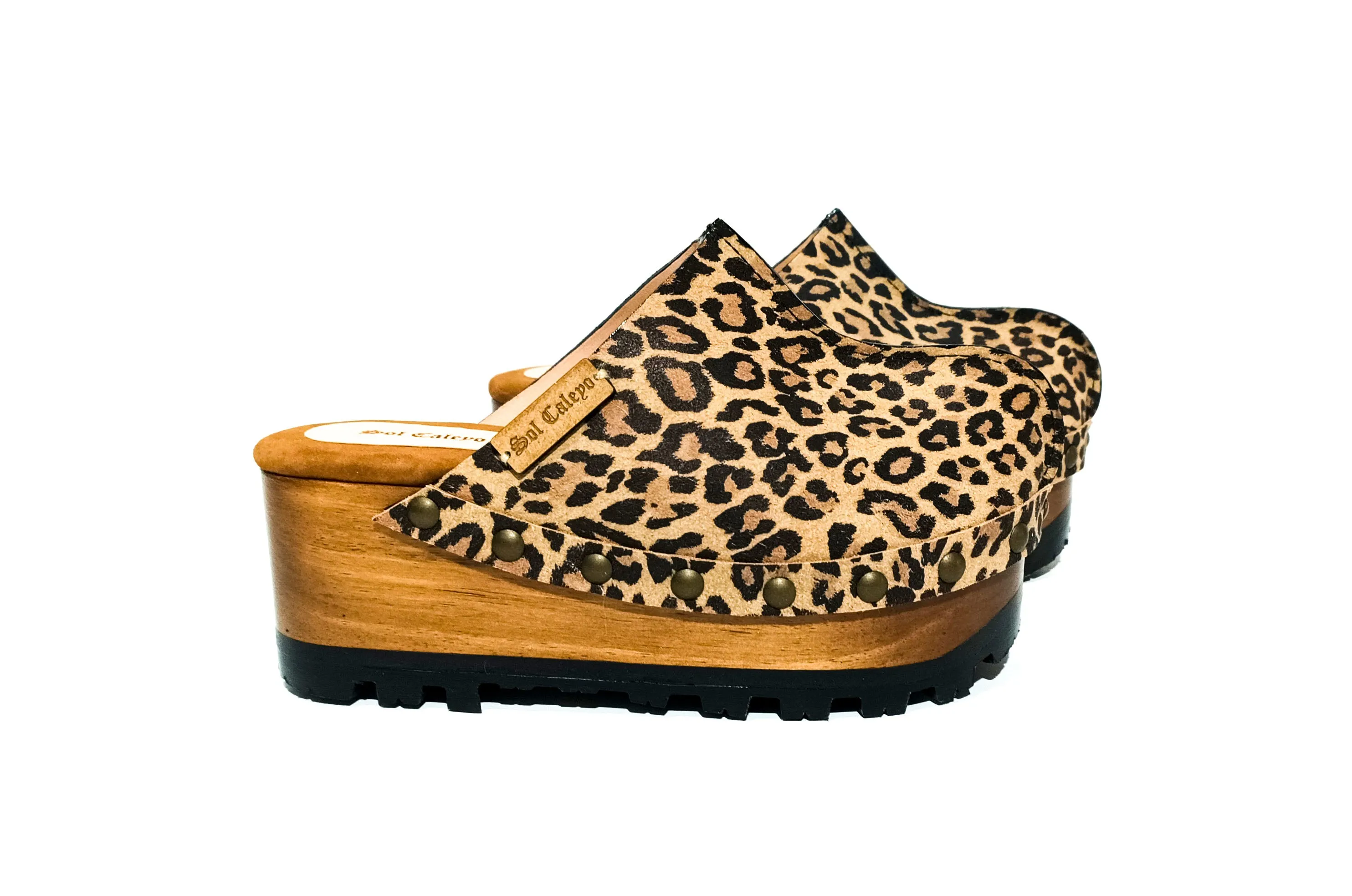 Leopard Clogs