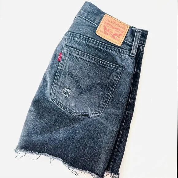LEVIS REVOLVE Black Distressed Raw Hem Button Fly Pockets ALine Mini Skirt 26