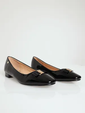 Low Heeled Pump With Buckle - Black