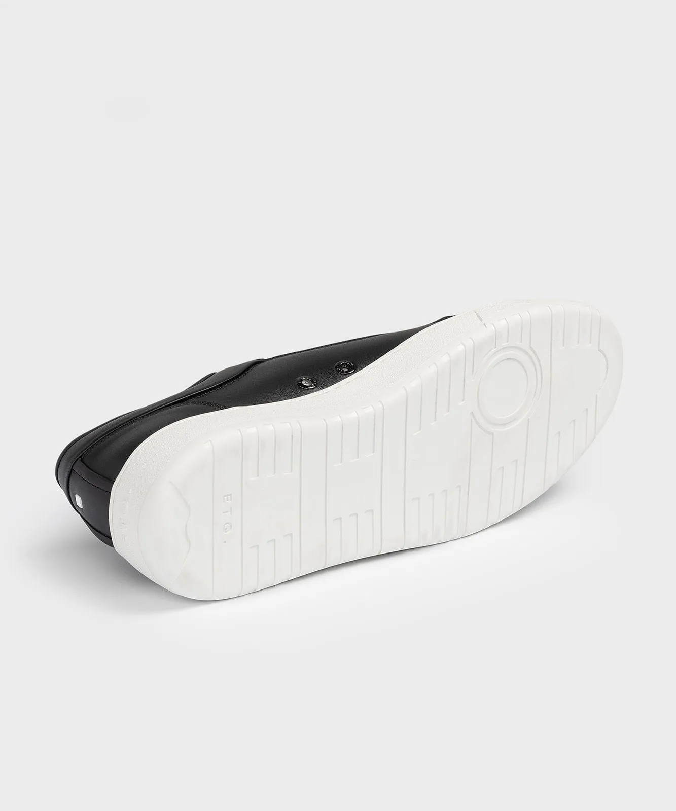 LT 01 Shades Full-Grain Jet Black