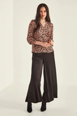 Lucianna Pant