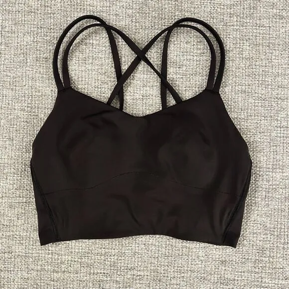 Lululemon Like a Cloud Longline Bra Black B/C Cup Light Support Yoga Gym Size 4