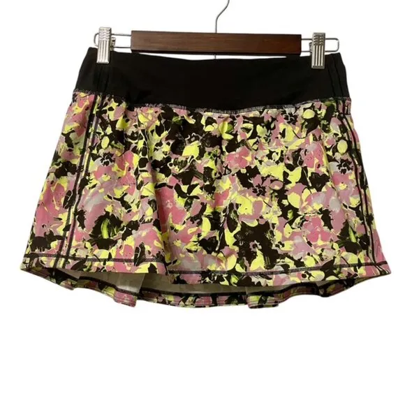 Lululemon Pace Rival Mid Rise Floral Skirt Size 4