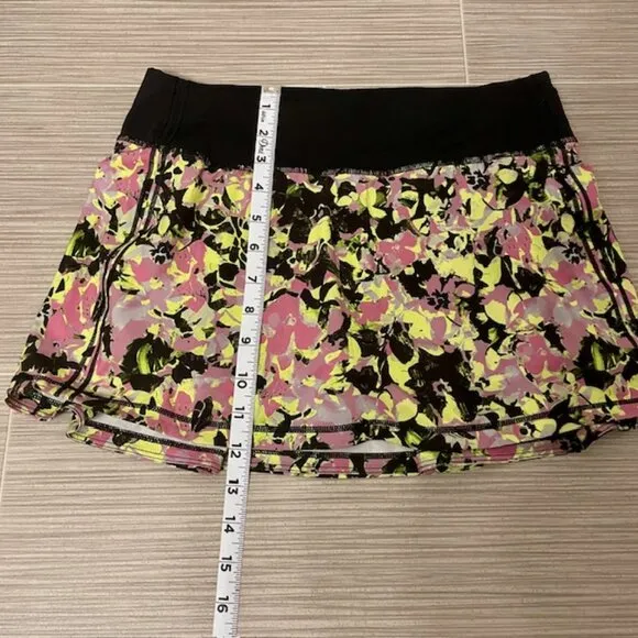 Lululemon Pace Rival Mid Rise Floral Skirt Size 4