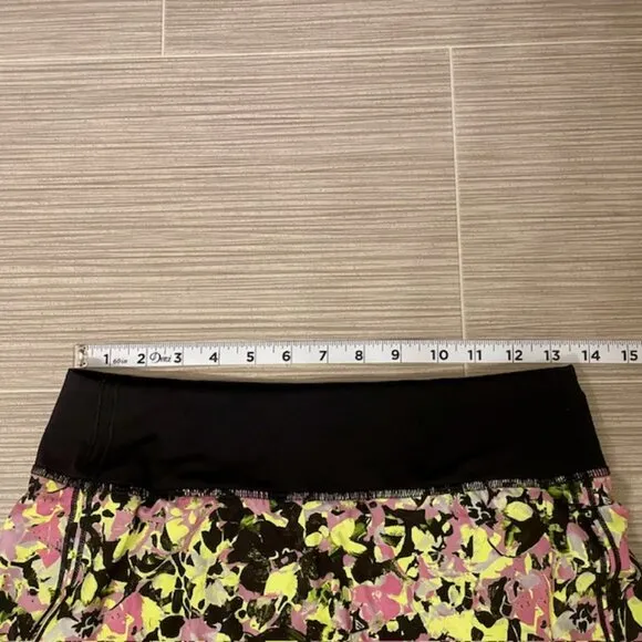 Lululemon Pace Rival Mid Rise Floral Skirt Size 4