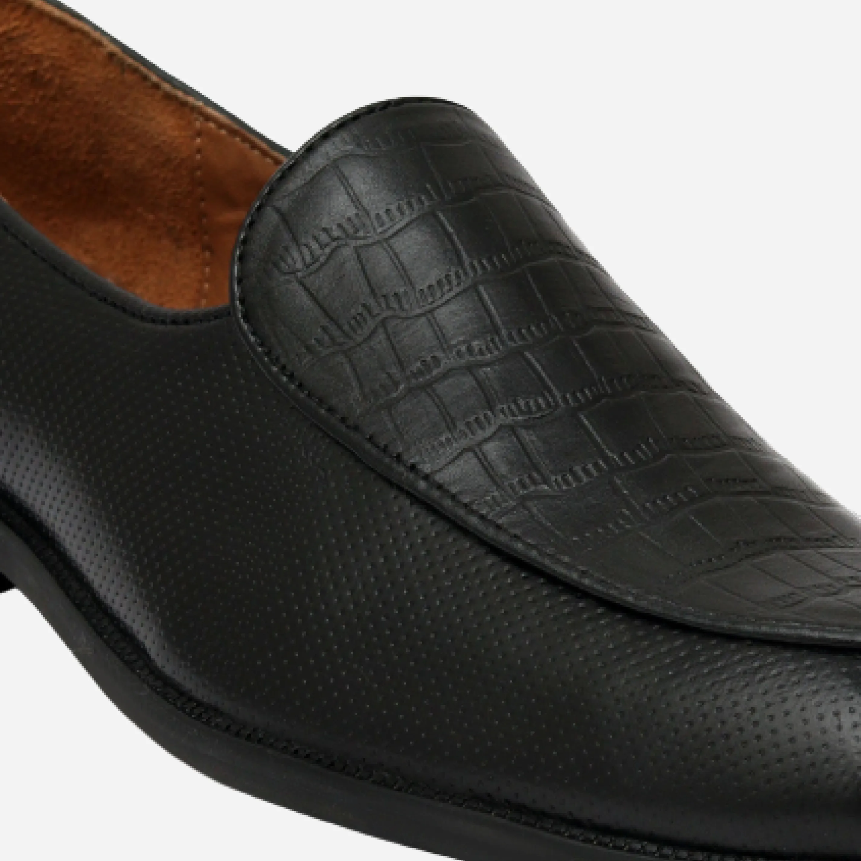 Men's Textured Moccasin Loafers - Black & Brown