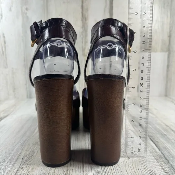 New VINCE CAMUTO Rondea Platform Leather Sandal In Deep Plum #673