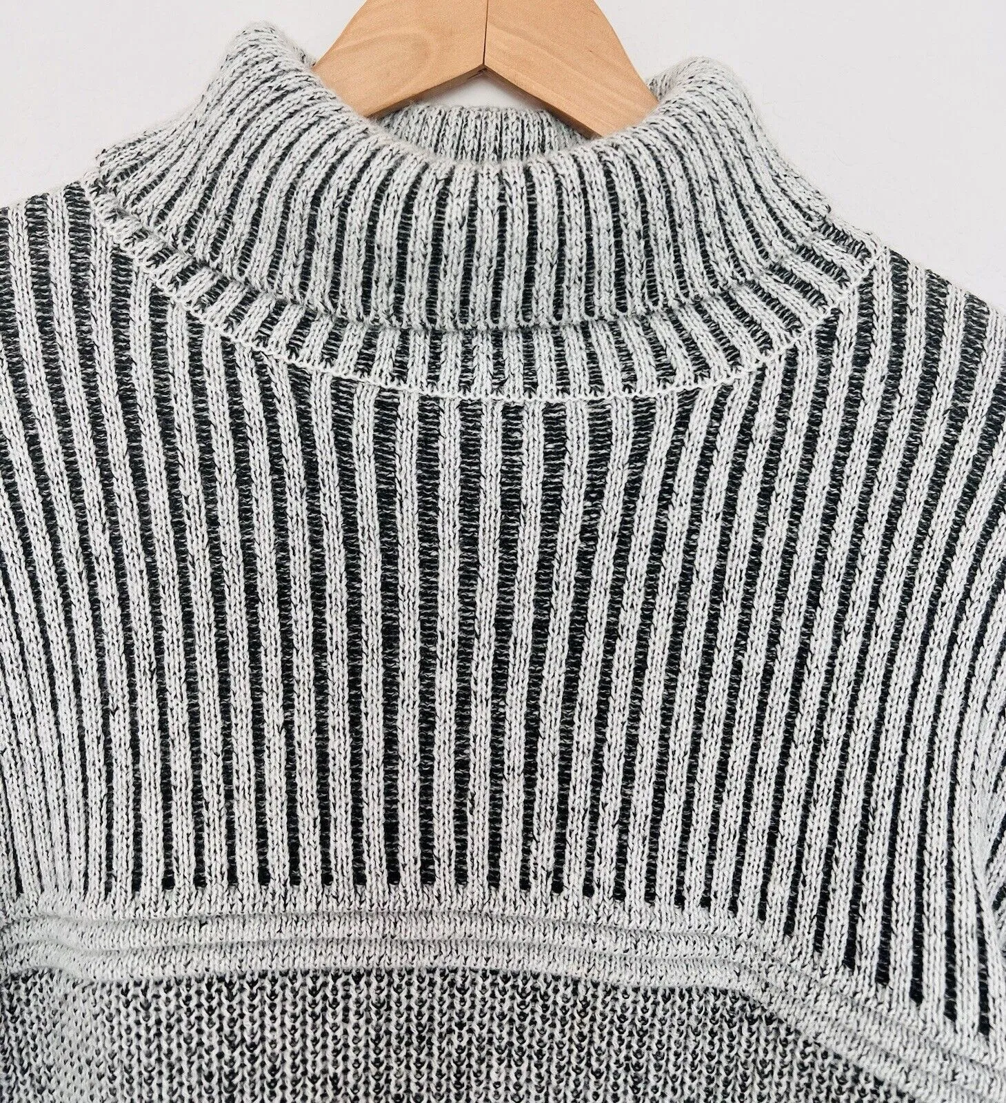 NICK DANGER Mens Chunky Turtle Neck Sweater Sz L Grandpa Gray/White Academia