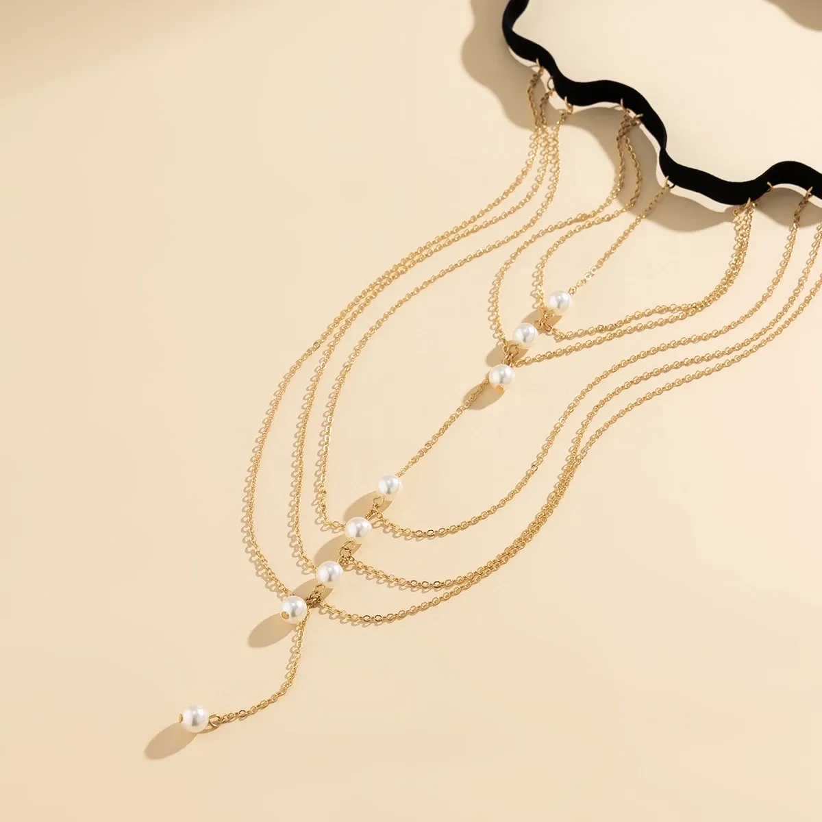 Pearl Metal Tassel Pendant Leg Chain