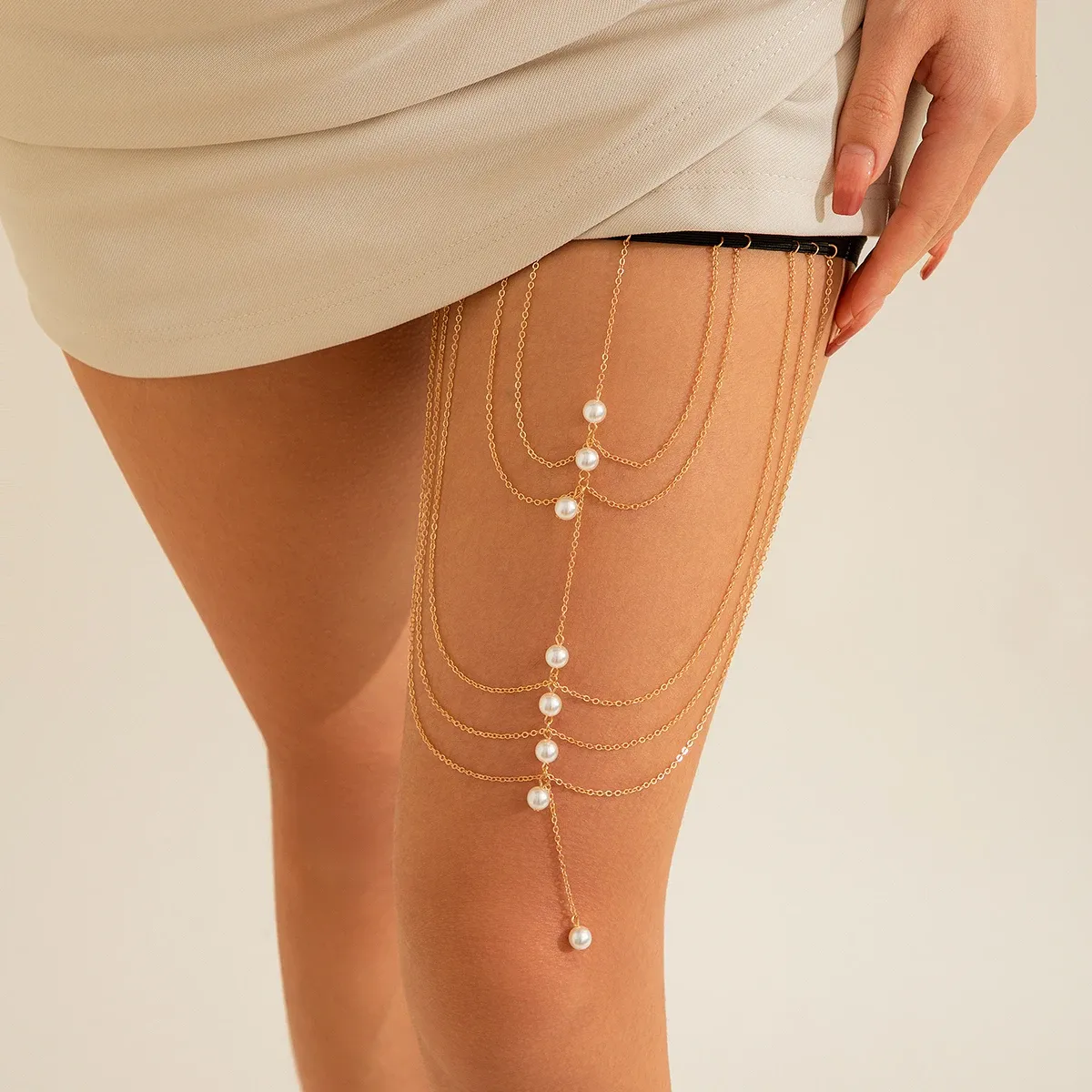Pearl Metal Tassel Pendant Leg Chain
