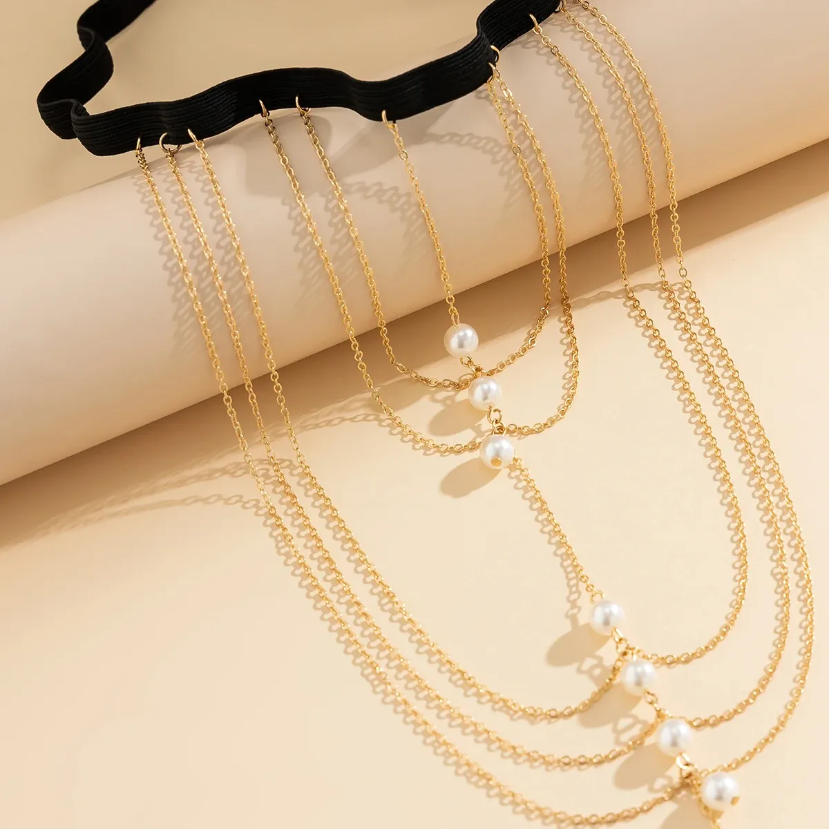 Pearl Metal Tassel Pendant Leg Chain