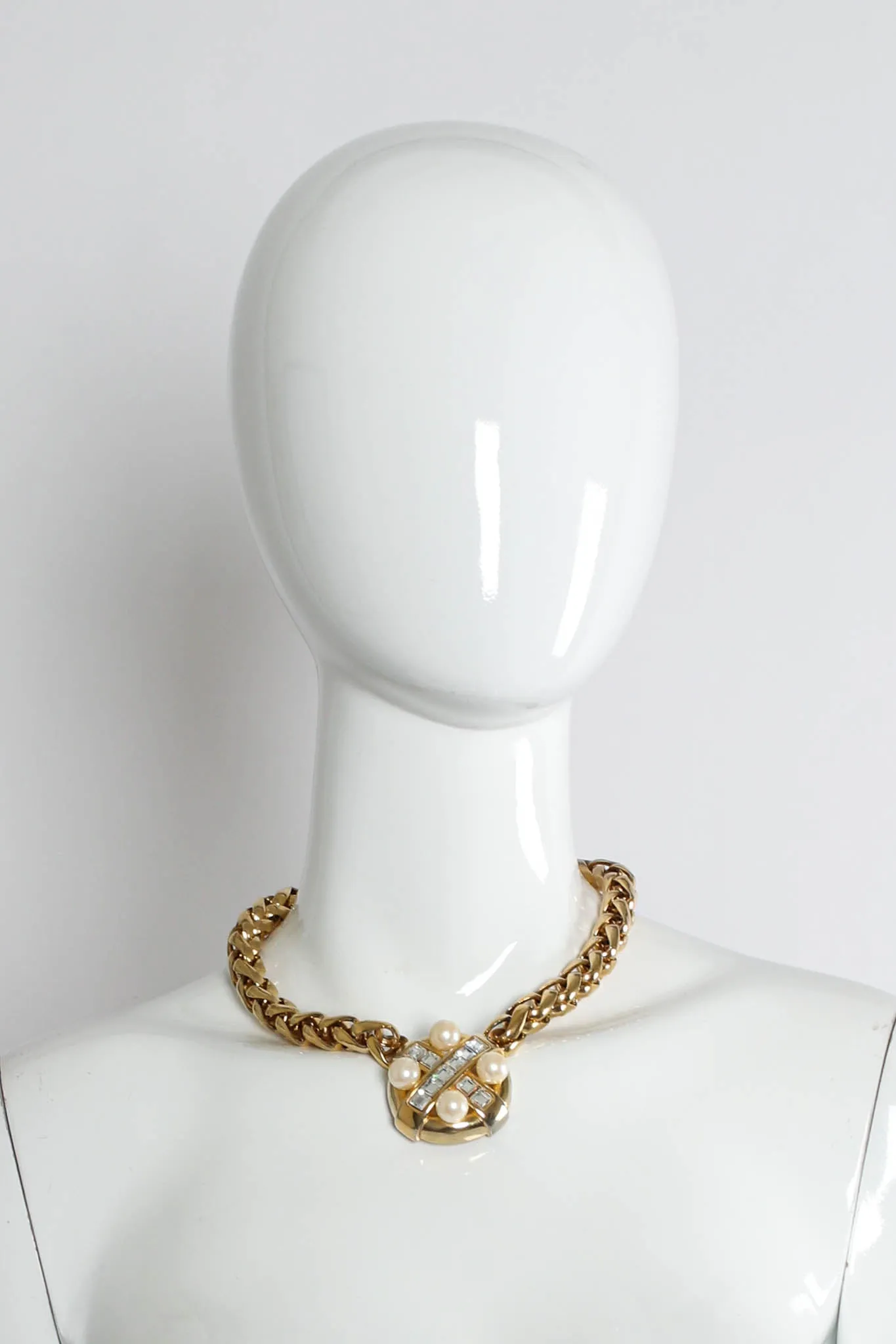 Pearl Rhinestone Chunky Necklace