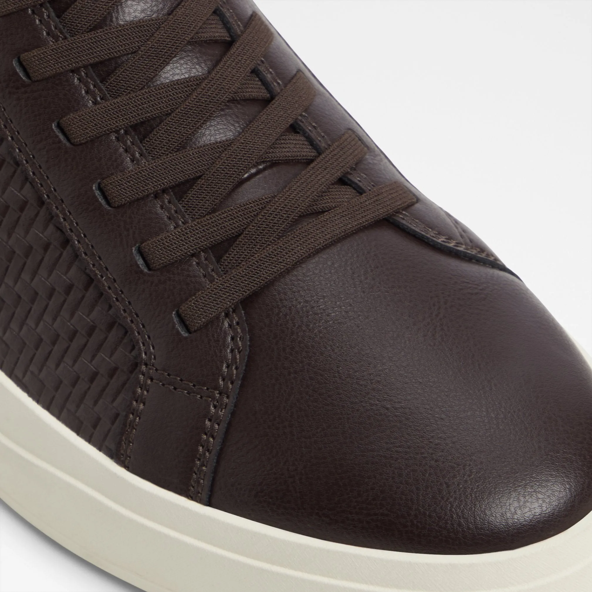 Scottie / Sneakers