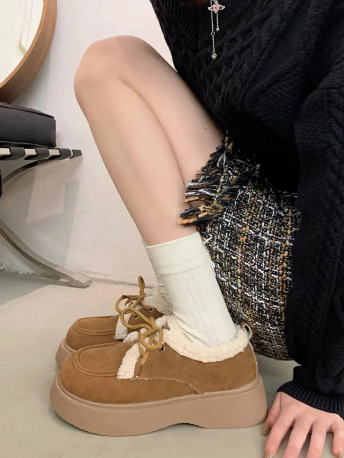 Shoes Woman Flats Clogs Platform Loafers Fur Casual Female Sneakers Dress Creepers New Cross Basic PU Leisure Cross-tied Flock S