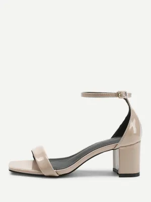 Square Toe Chunky Heeled Sandals
