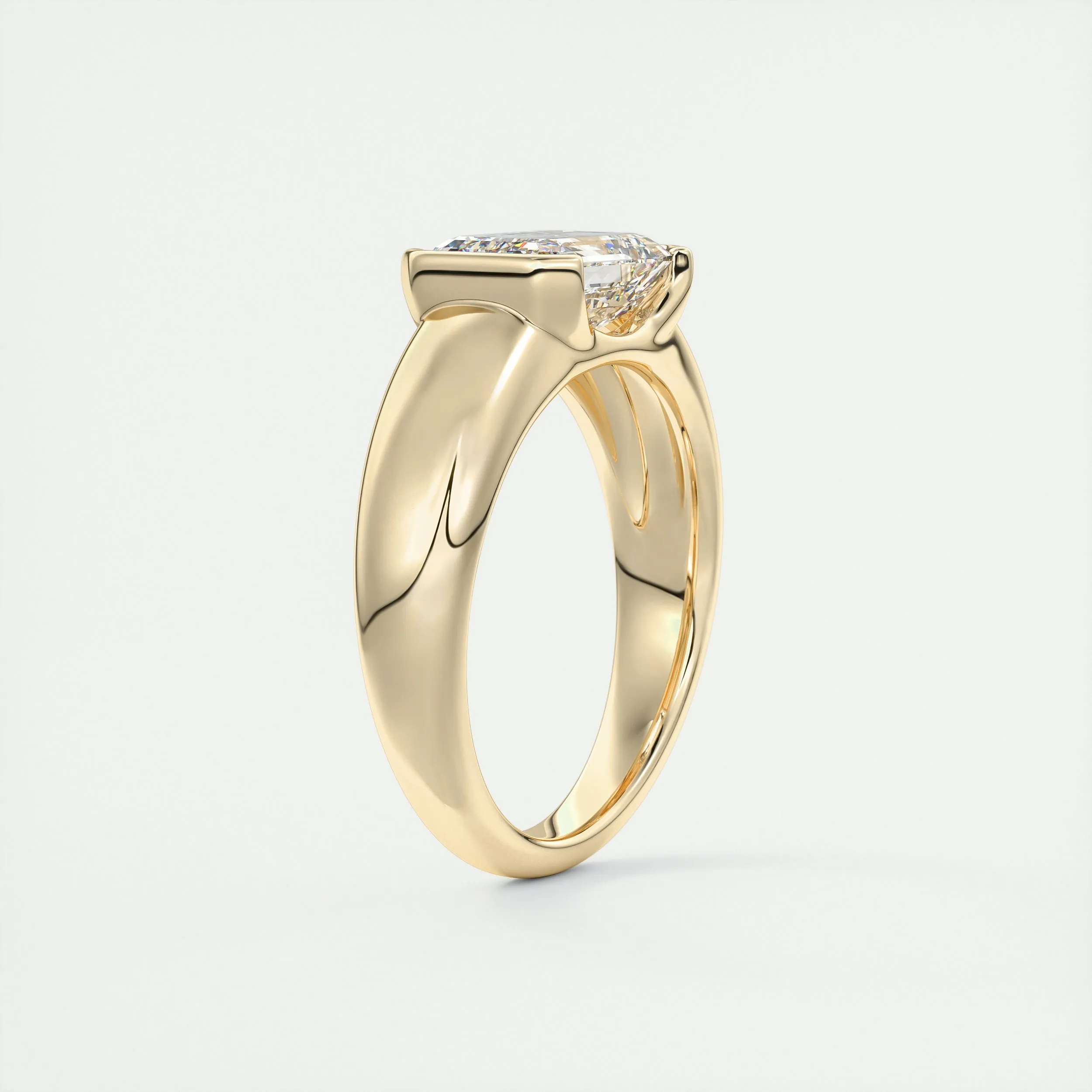 The Lunette | E.W. Emerald