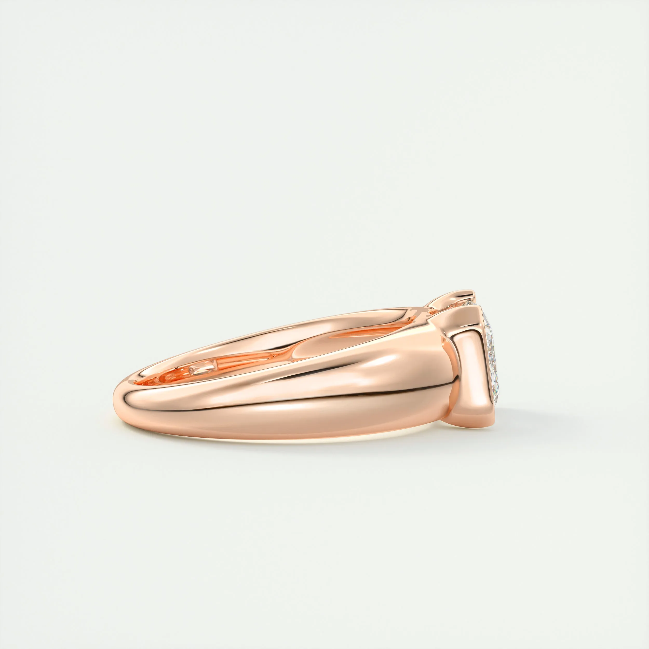 The Lunette | E.W. Emerald