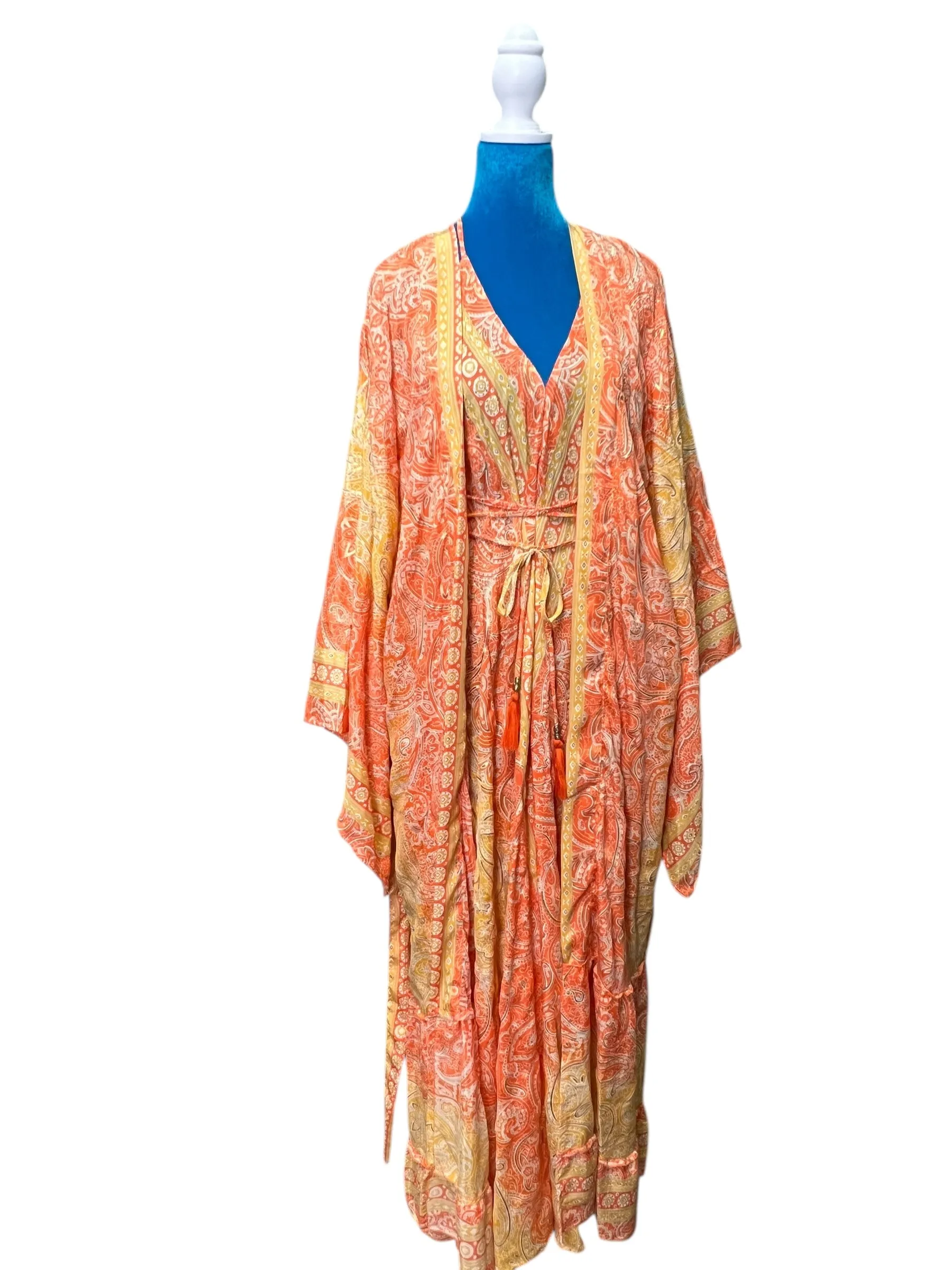 The Sunset Spice Silk Kimono Set