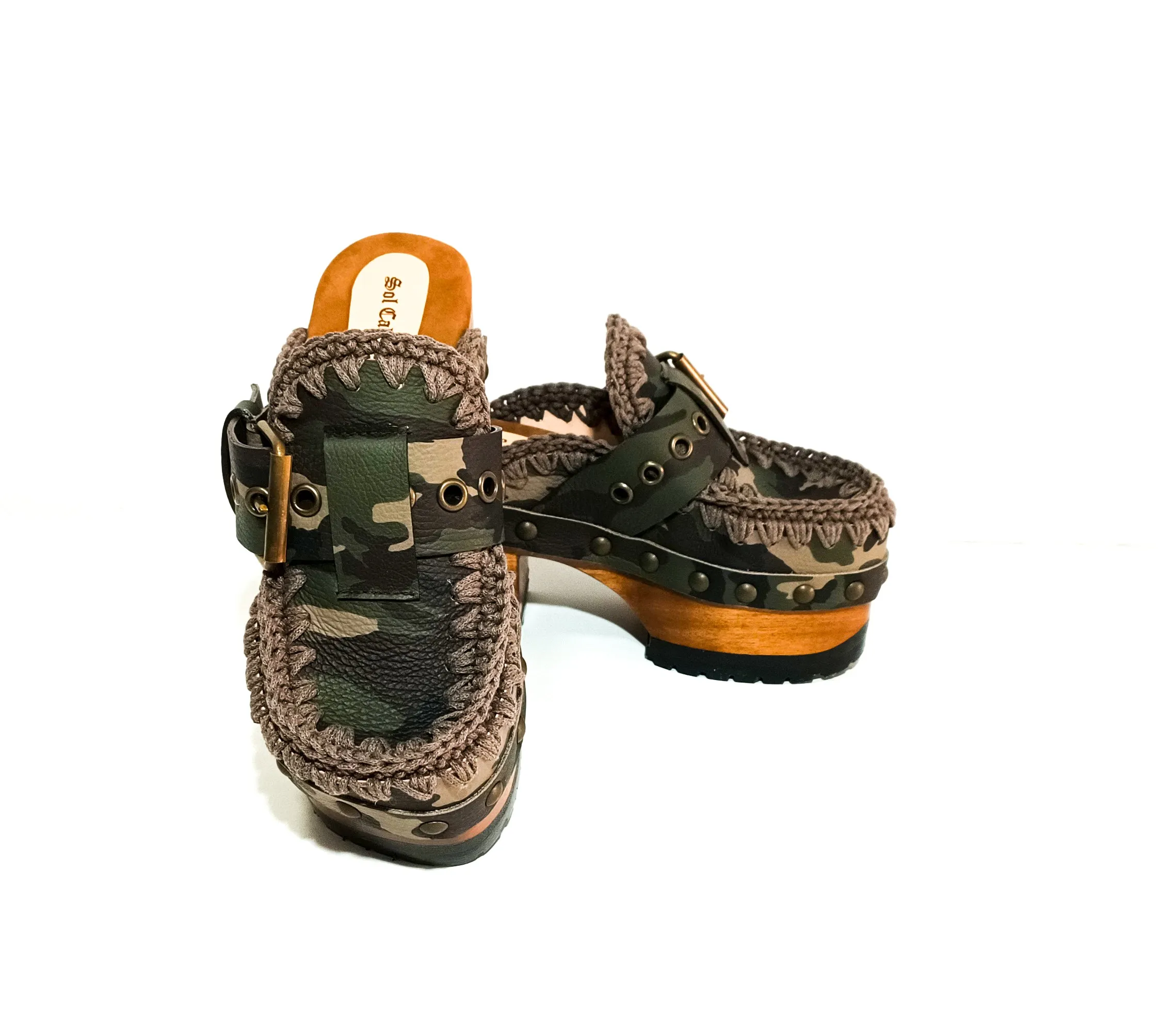 Warrior Oxford Clogs