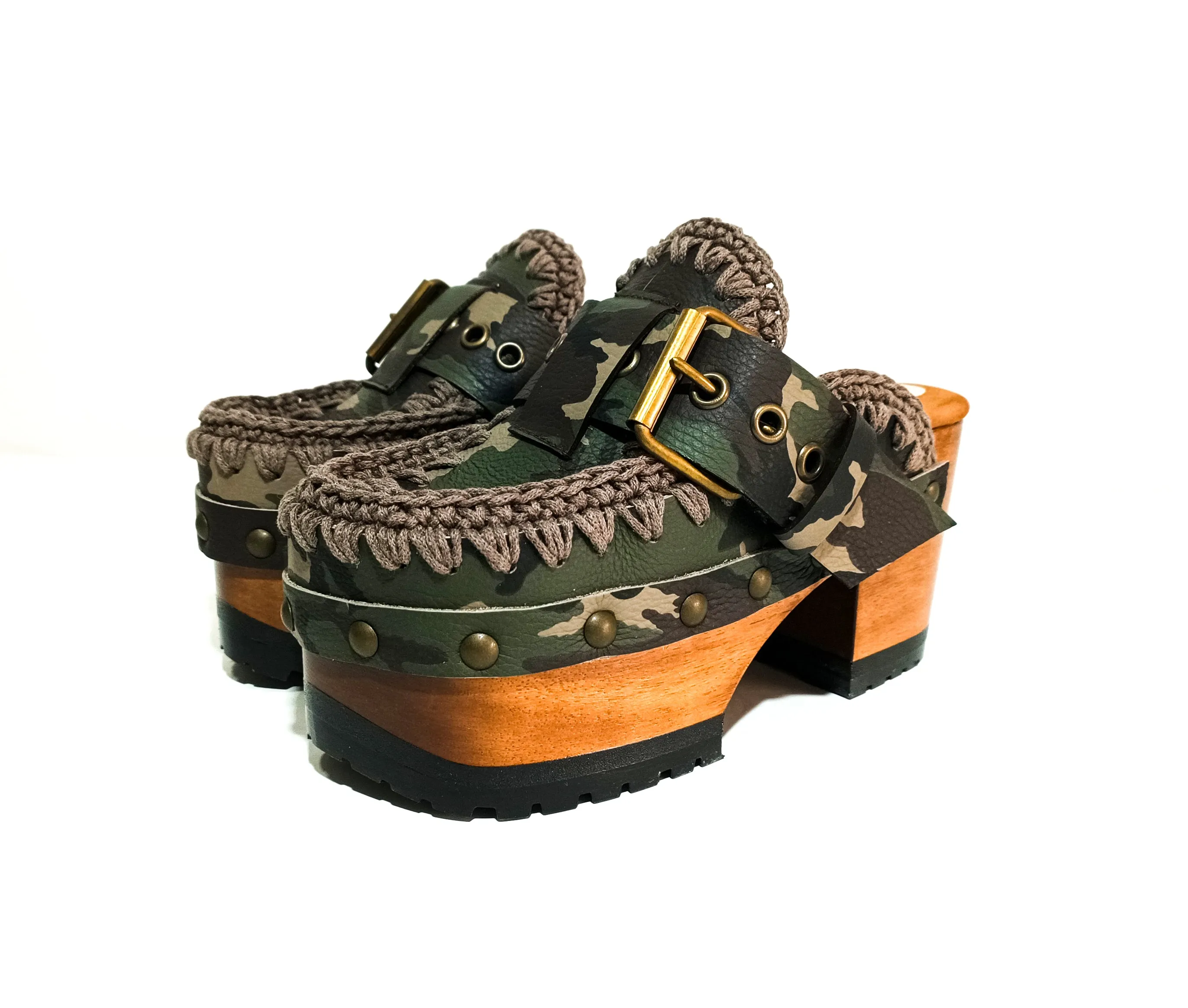 Warrior Oxford Clogs