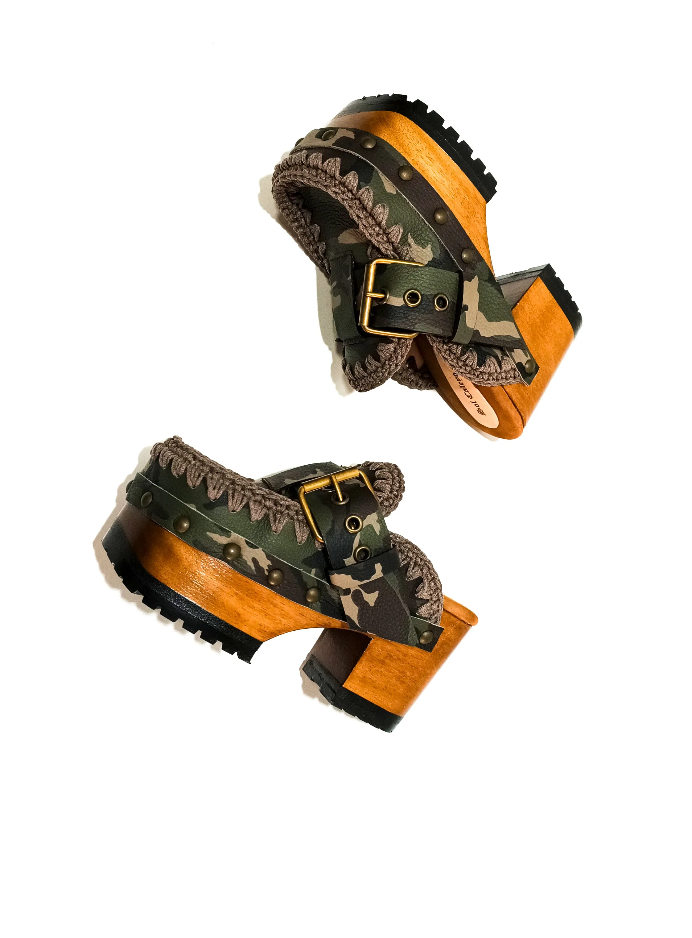 Warrior Oxford Clogs