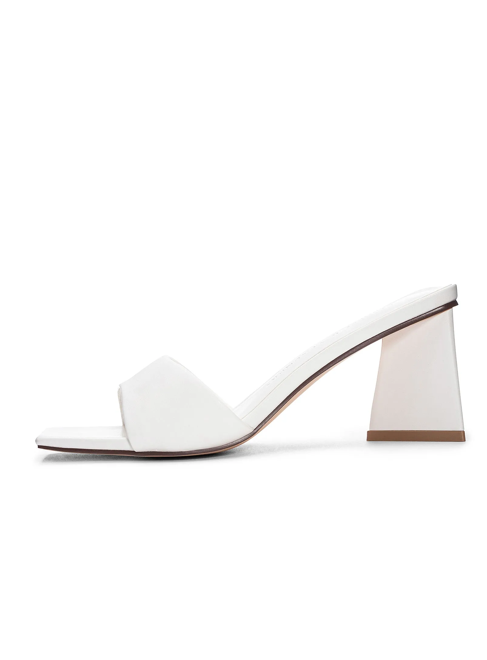 Yanda Angular Heeled Mule in White